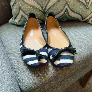 Debora Germani Navy and White Flats with Tassle Size 7